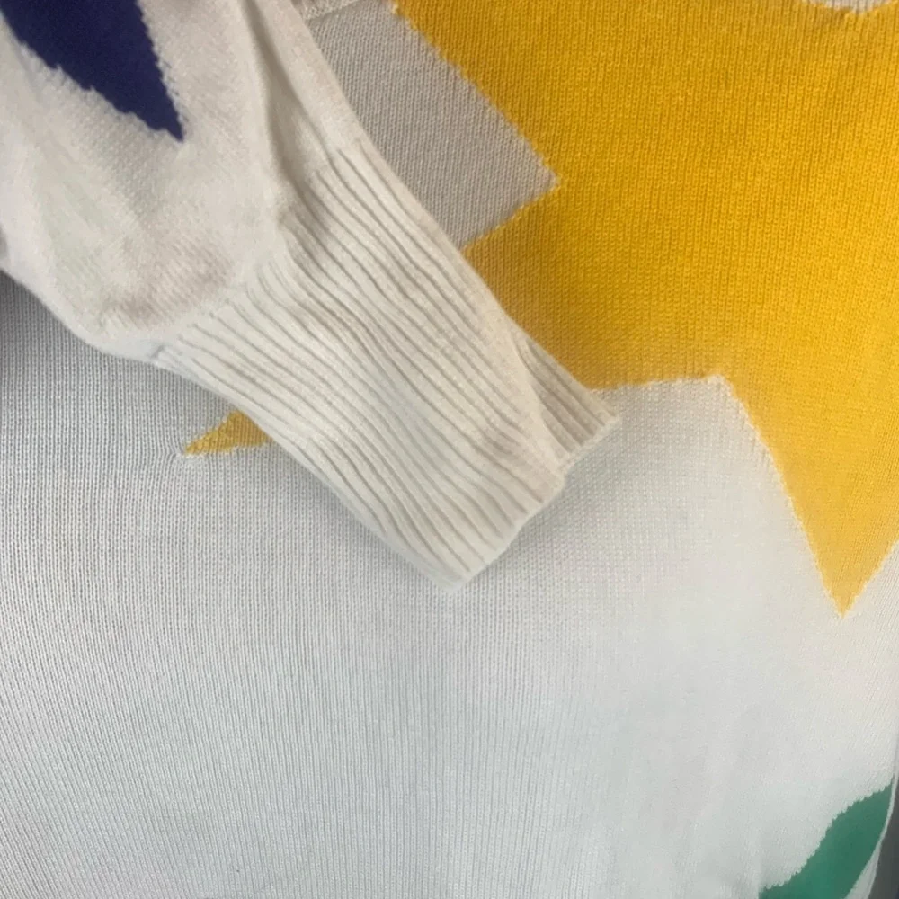 Boutique Fantastic Fawn‎ White With Stars Knit Medium Oversized Sweater